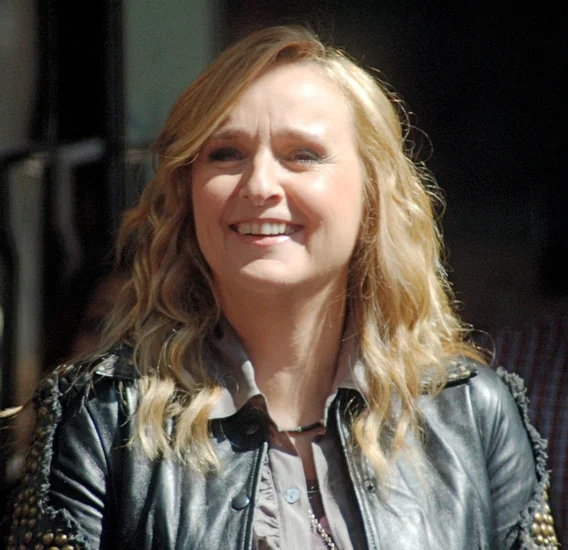 1961 – Melissa Etheridge Born