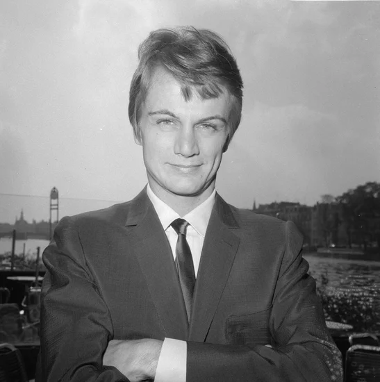 1962 – Claude François Born