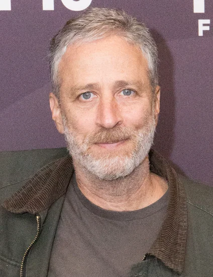 1962 – Jon Stewart Born