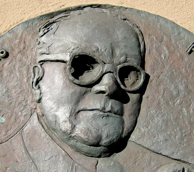 1963 – Jacob Gade Dies