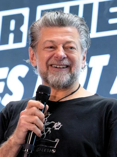 1964 – Andy Serkis Born