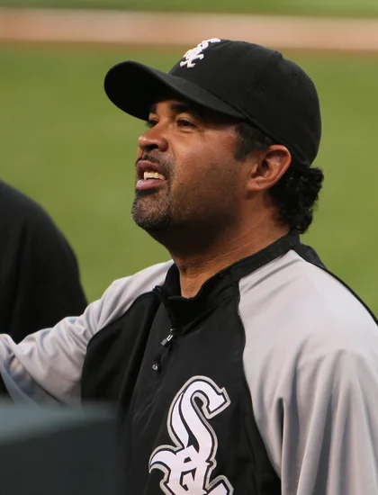 1964 – Ozzie Guillén Born