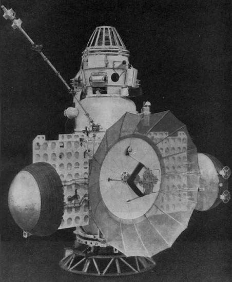 1964 – Soviet Union Launches Zond 1