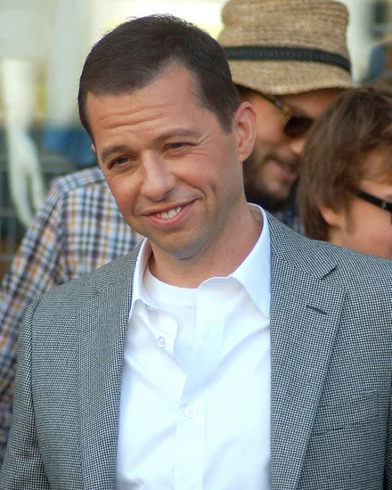 1965 – Jon Cryer Born
