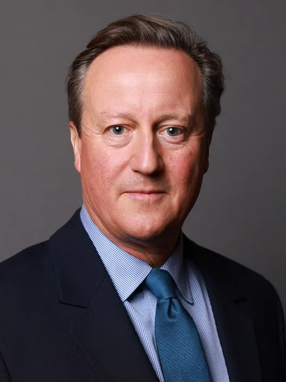 1966 – David Cameron Born