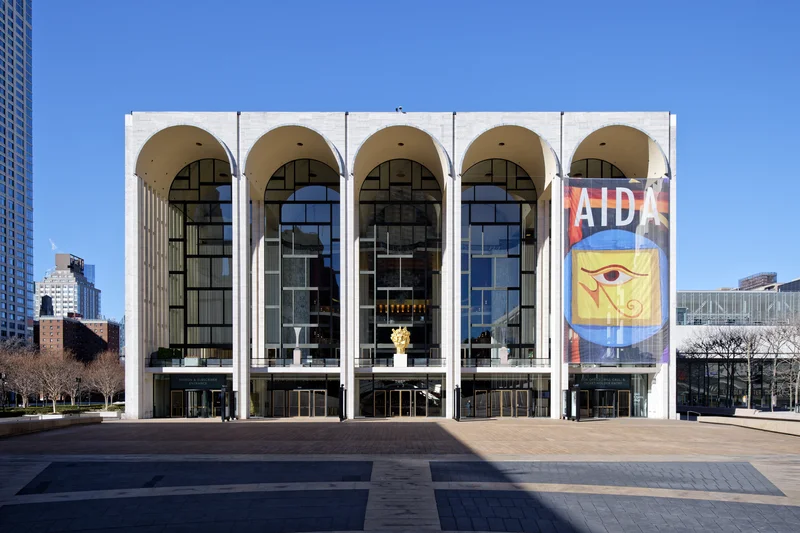 1966 – Metropolitan Opera House Opens at Lincoln Center