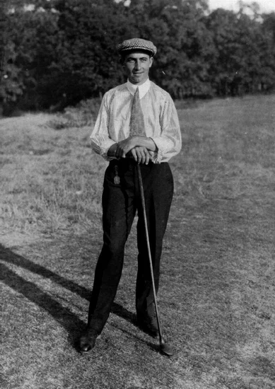 1969 – Walter Hagen Dies