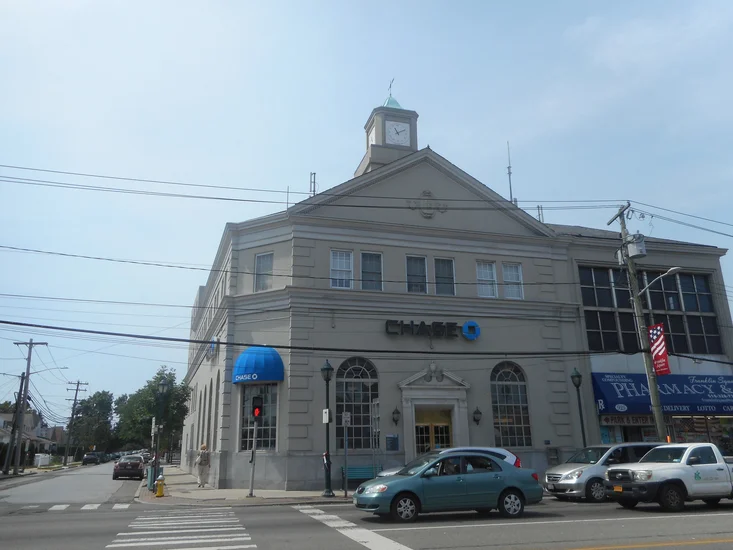 1974 – Franklin National Bank Collapse