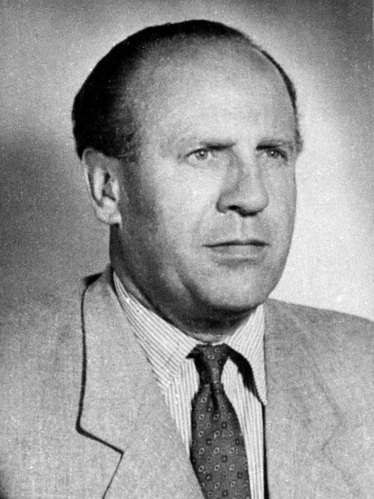 1974 – Oskar Schindler Dies