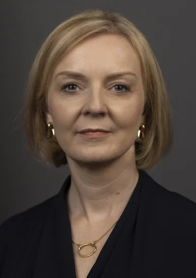 1975 – Liz Truss Born