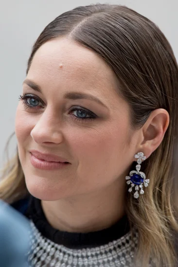 1975 – Marion Cotillard Born
