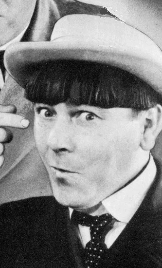 1975 – Moe Howard Dies