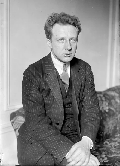 1977 – Leopold Stokowski, Legendary Conductor