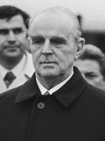 1979 – Greece Signs European Economic Community Accession Treaty
