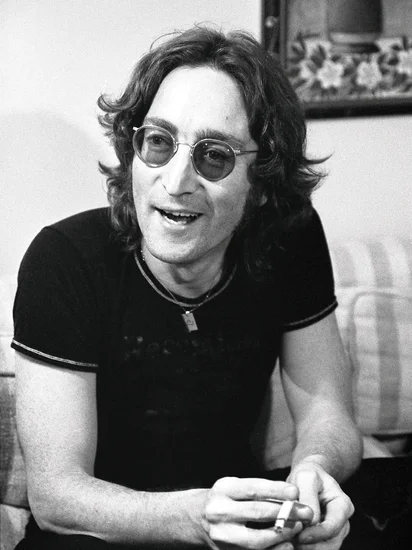 1980 – John Lennon Murdered in New York City