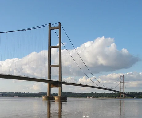 1981 – Humber Bridge Opens