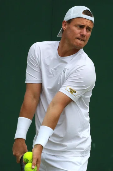 1981 – Lleyton Hewitt Born