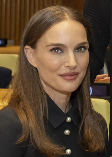 1981 – Natalie Portman Born