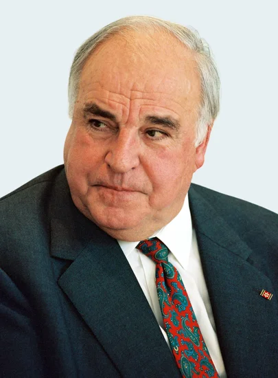 1982 – Helmut Kohl replaces Helmut Schmidt as Chancellor of Germany through a constructive vote of no confidence