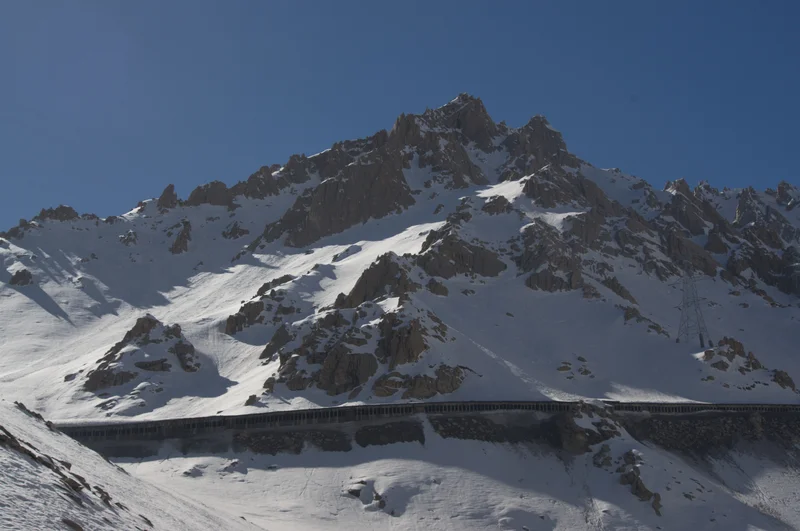 1982 – Salang Tunnel Fire Tragedy