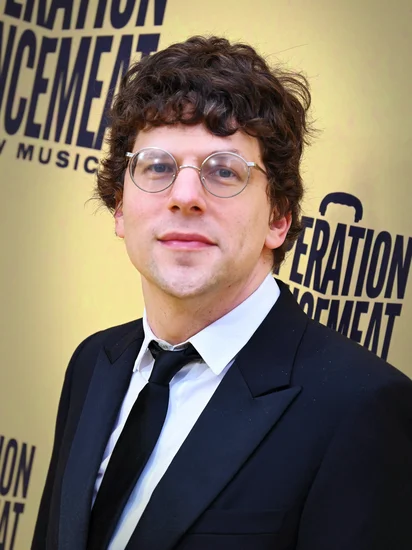 1983 – Jesse Eisenberg, Actor and Writer