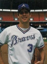 1987 – Dale Murphy Born