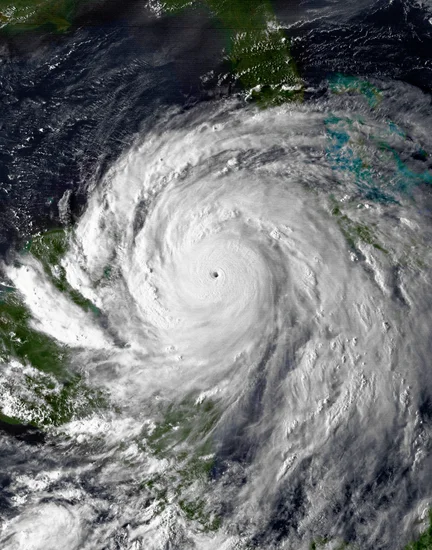 1988 – Hurricane Gilbert Sets Records