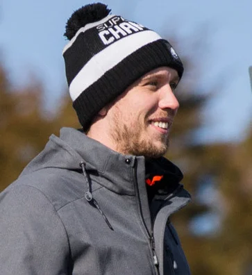 1989 – Nick Foles Born
