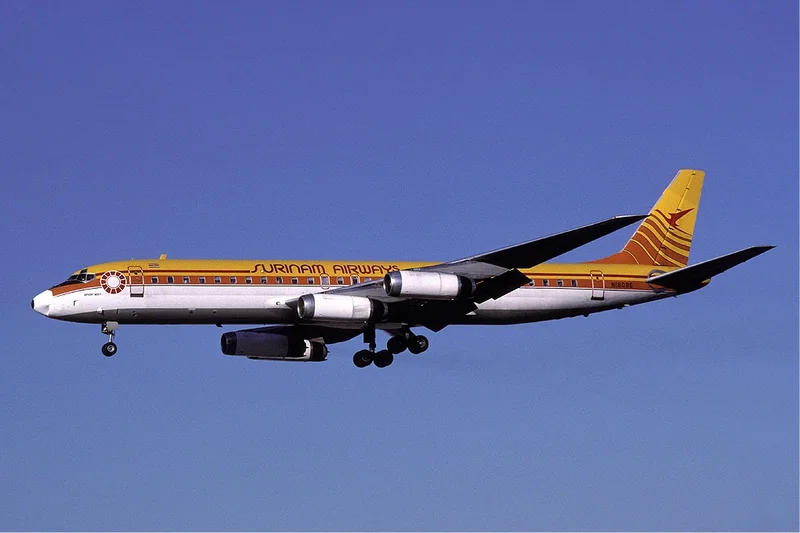 1989 – Surinam Airways Flight 764 Crashes