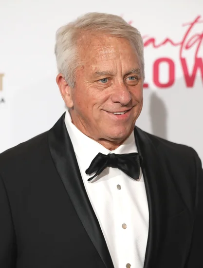 1990 – Greg LeMond Wins Third Tour de France