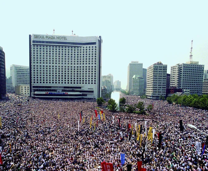 1990 – June Democratic Struggle Begins in South Korea