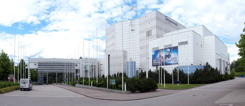 1990 – Tampere Hall Opens in Finland