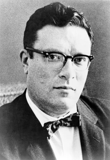 1992 – Isaac Asimov