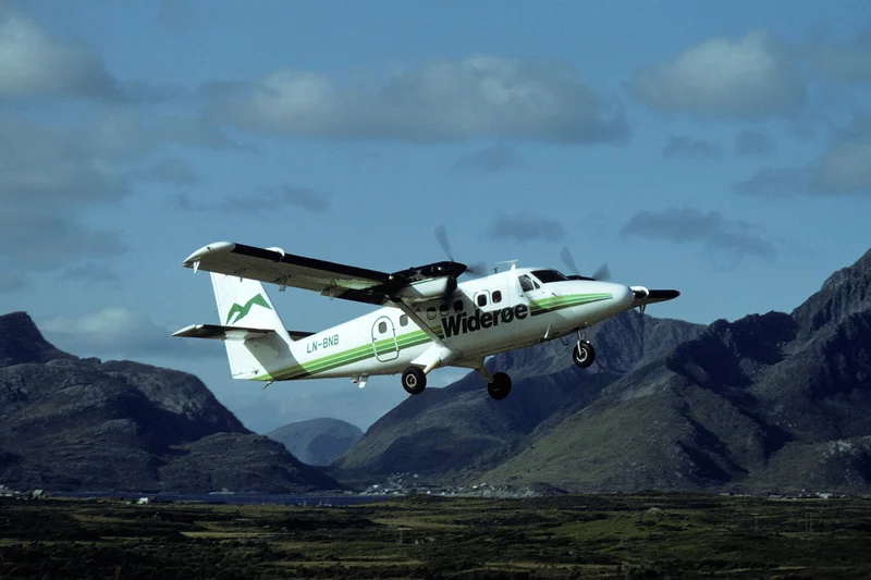 1993 – Widerøe Flight 744 Crash