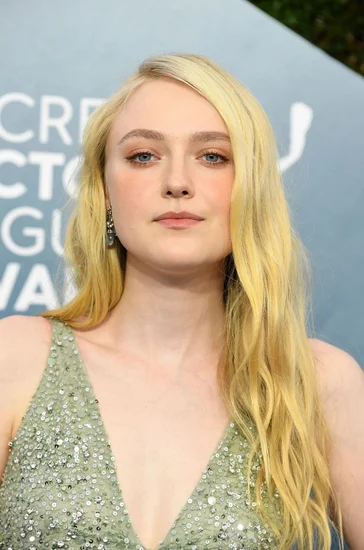 1994 – Dakota Fanning, American Actress