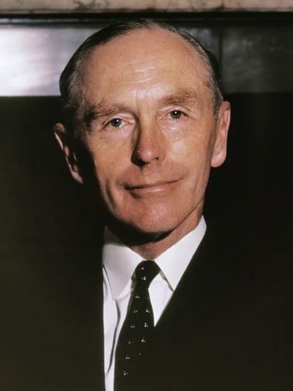 1995 – Alec Douglas-Home Dies