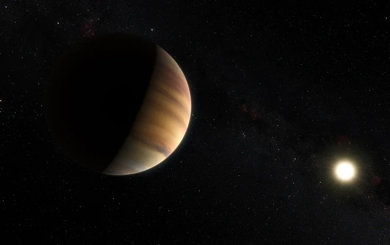 1995 – First Exoplanet Discovery