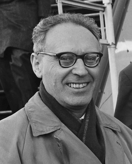 1995 – Mikhail Botvinnik Dies