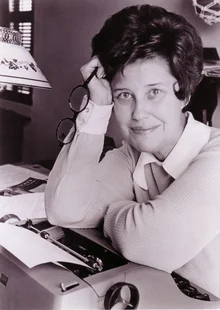 1996 – Erma Bombeck Dies
