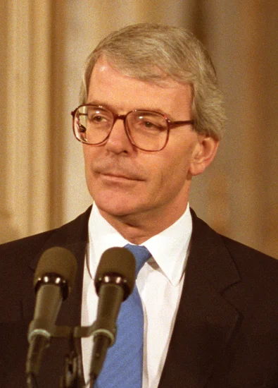 1996 – Stone of Scone Returns to Scotland