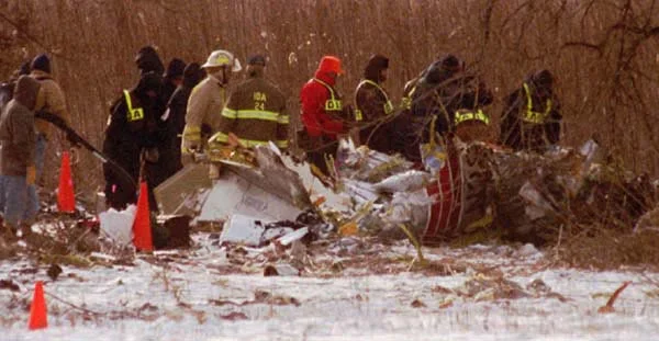1997 – Comair Flight 3272 Crashes