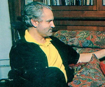 1997 – Gianni Versace Dies