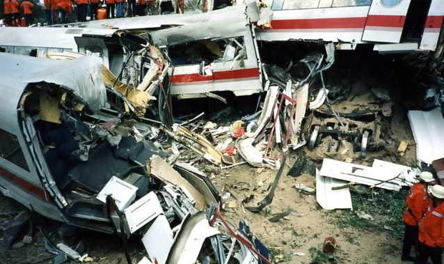 1998 – Eschede Train Derailment