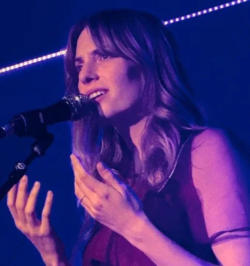 1998 – Maya Hawke, American Actress