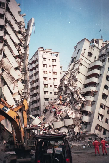 1999 – Chi-Chi Earthquake Devastates Taiwan