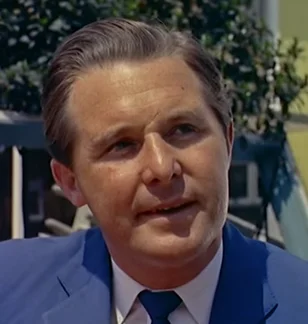 1999 – Ernie Wise Dies