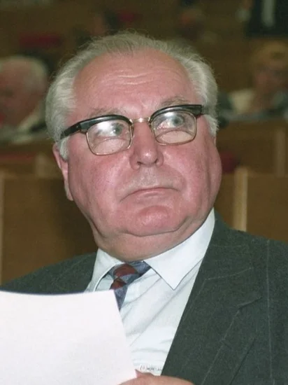 2000 – Gherman Titov Dies