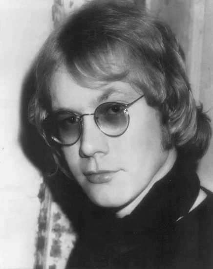 2003 – Warren Zevon Dies