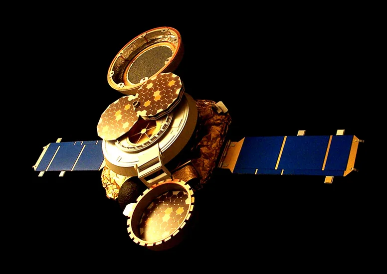 2004 – Genesis Spacecraft Crashes