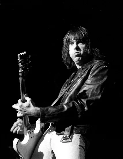 2004 – Johnny Ramone Dies